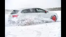 Seat, la prova del 4x4 sul ghiaccio