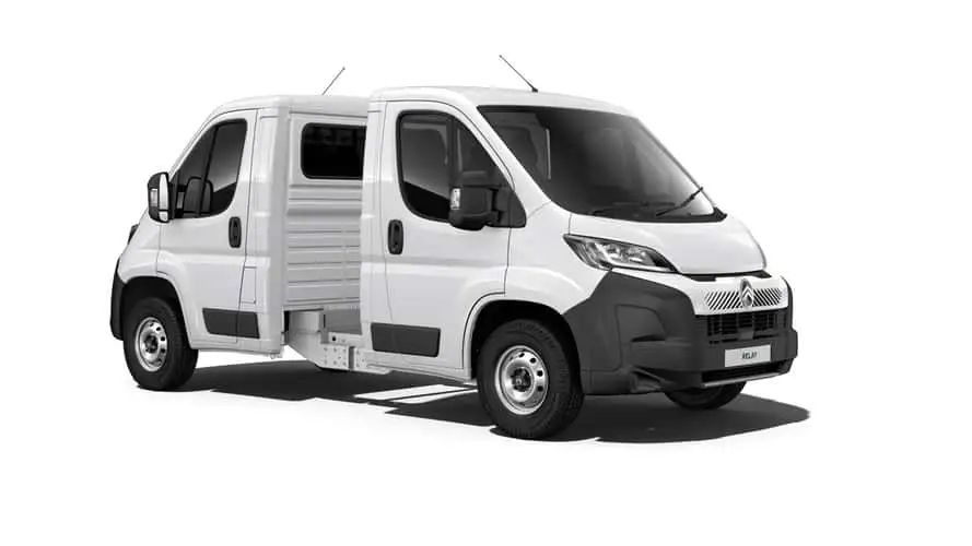 citroen-relay-back-to-back.webp