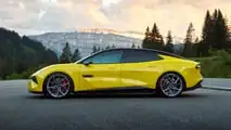 Lotus Emeya (2024), prova su strada