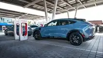 Fast Charging Adapter (NACS)_10