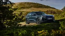 Audi Q6 e-tron (2024)