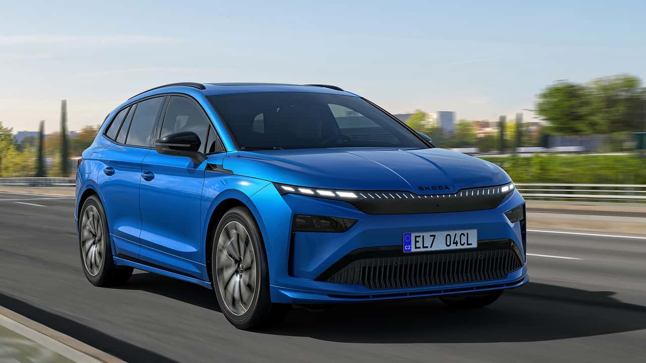 Skoda Enyaq Sportline (2025) in Blau