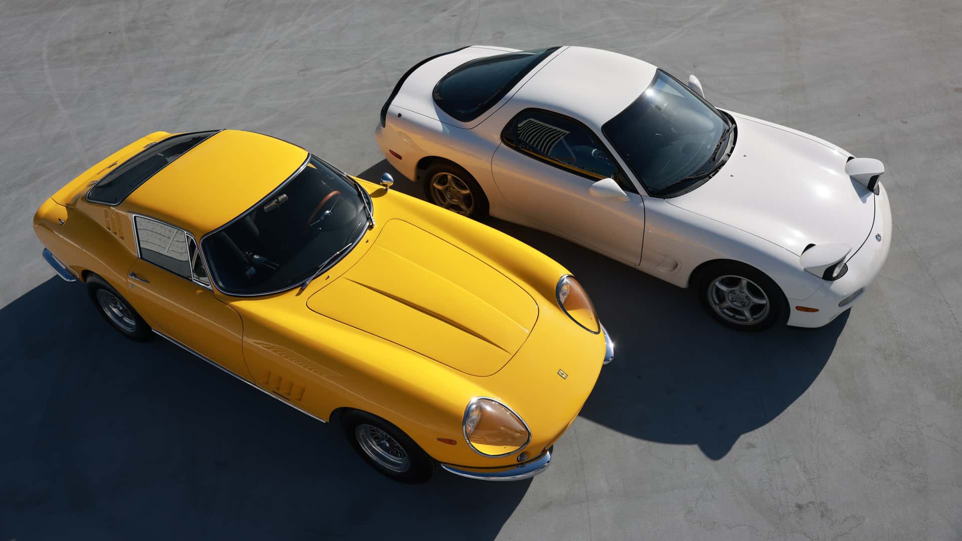 mazda-rx-7-fd-and-ferrari-275-gtb-4-japan-month.jpg