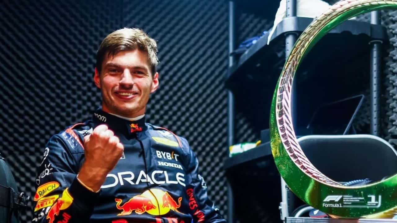 Max Verstappen célèbre son succès du GP du Brésil 2024