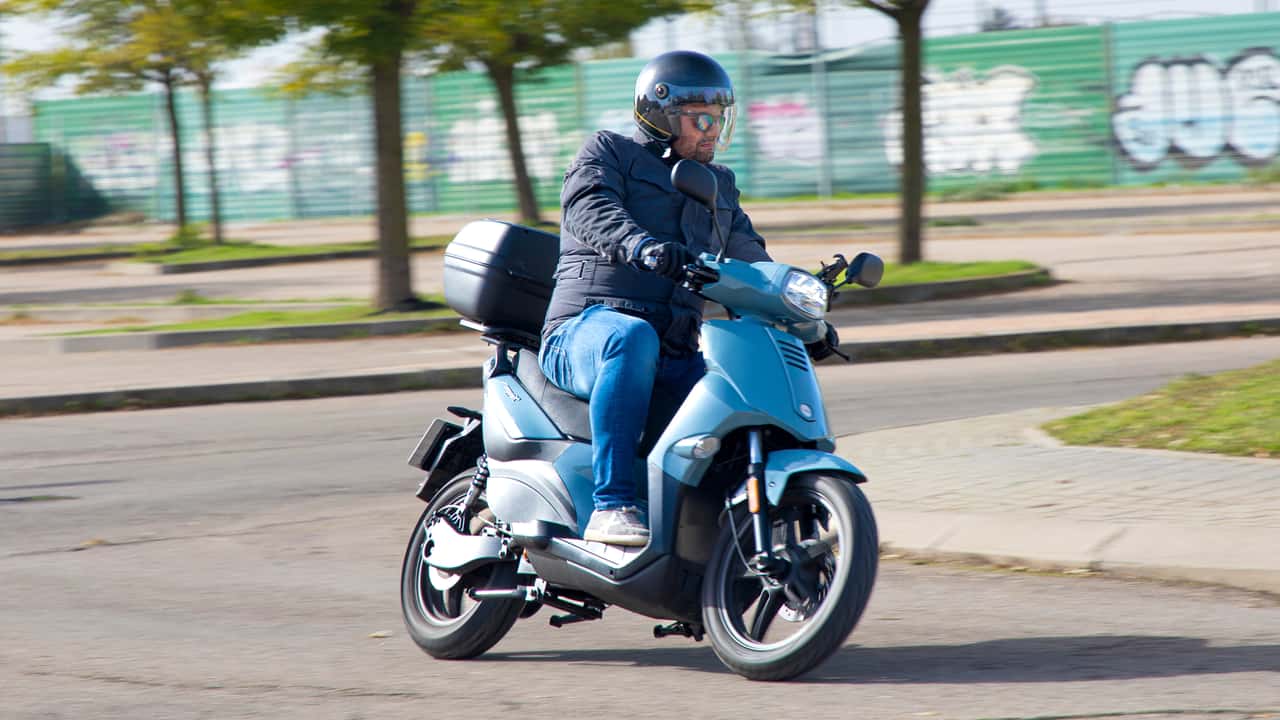 Zeway SwapperX+ 2024 scooter eléctrico