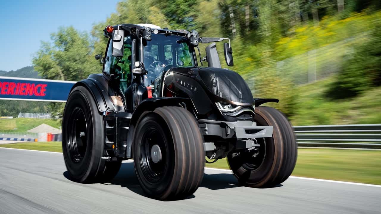 Ciągnik rolniczy ustanowił rekord na torze F1