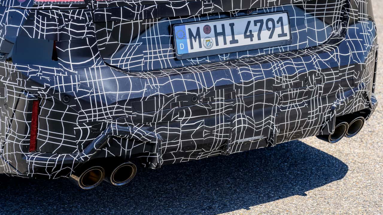 Benzynowy BMW M3 nie znika: prototyp następnej generacji ryczy