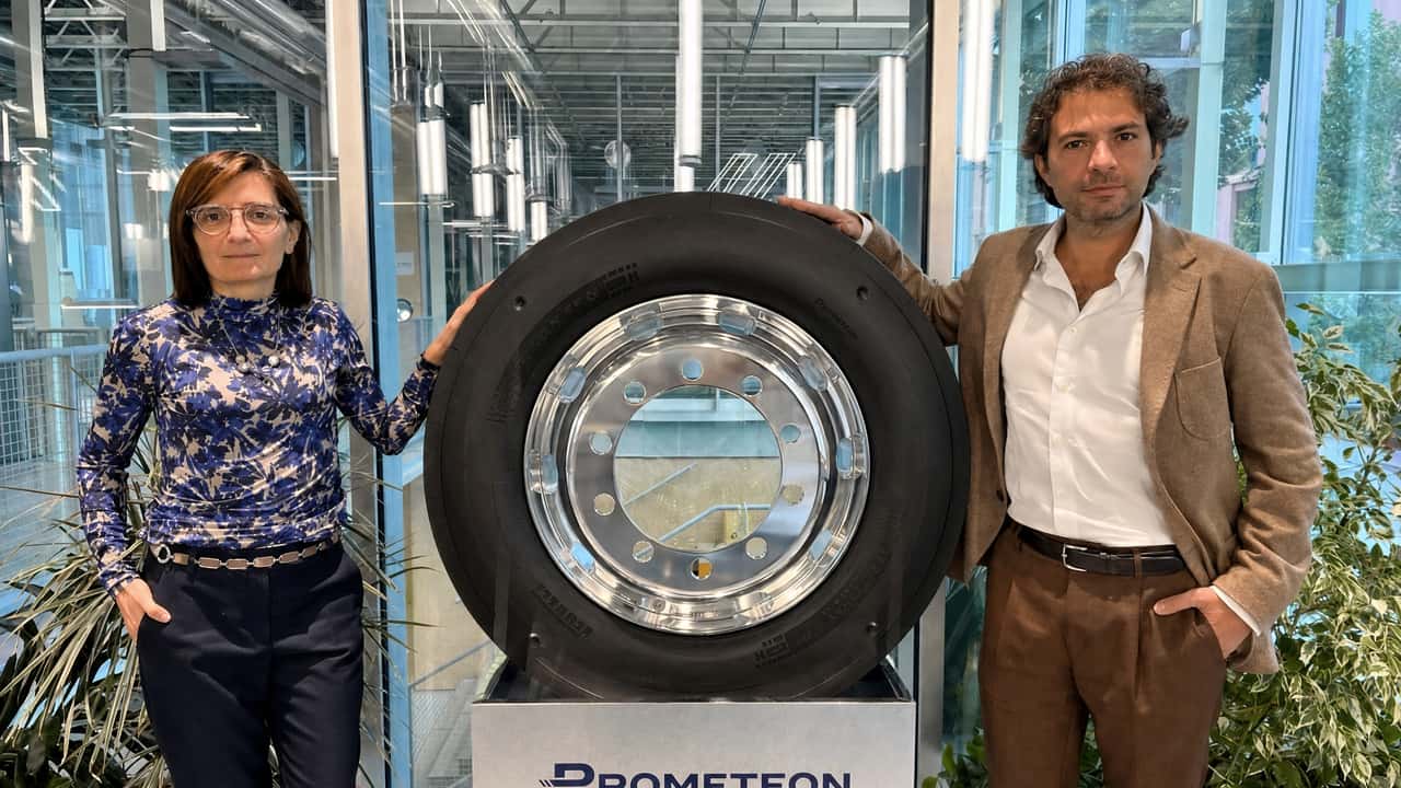 queste-gomme-per-camion-promettono-di-far-risparmiare-carburante-a-chi-guida-tut