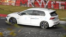 2025 Volkswagen Golf R spy photo