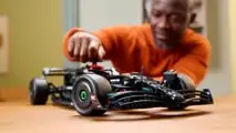 Lego Technic Mercedes-Benz F1 W14 E Performance