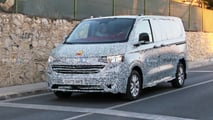Foto spia VW Transporter 2025