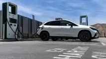 Recharge du VUS Mercedes-AMG EQE 2024
