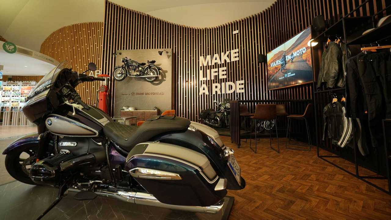 BMW Motorrad España y Viajes Pangea