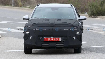 Hyundai Kona 2023, le nuove foto spia