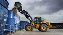 JCB lancia la pala gommata 457S