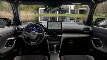 Toyota Yaris Cross (2026) : intérieur et coffre