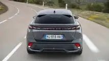 Peugeot 408 Hybrid (2026), la prova su strada di Motor1.com