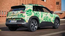 Versão da série VW ID Cross disfarçada em fotos de fábrica (2026)