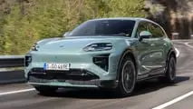 Porsche Cayenne Turbo Electric (2026) in Mysticgrünmetallic: Das Exterieur