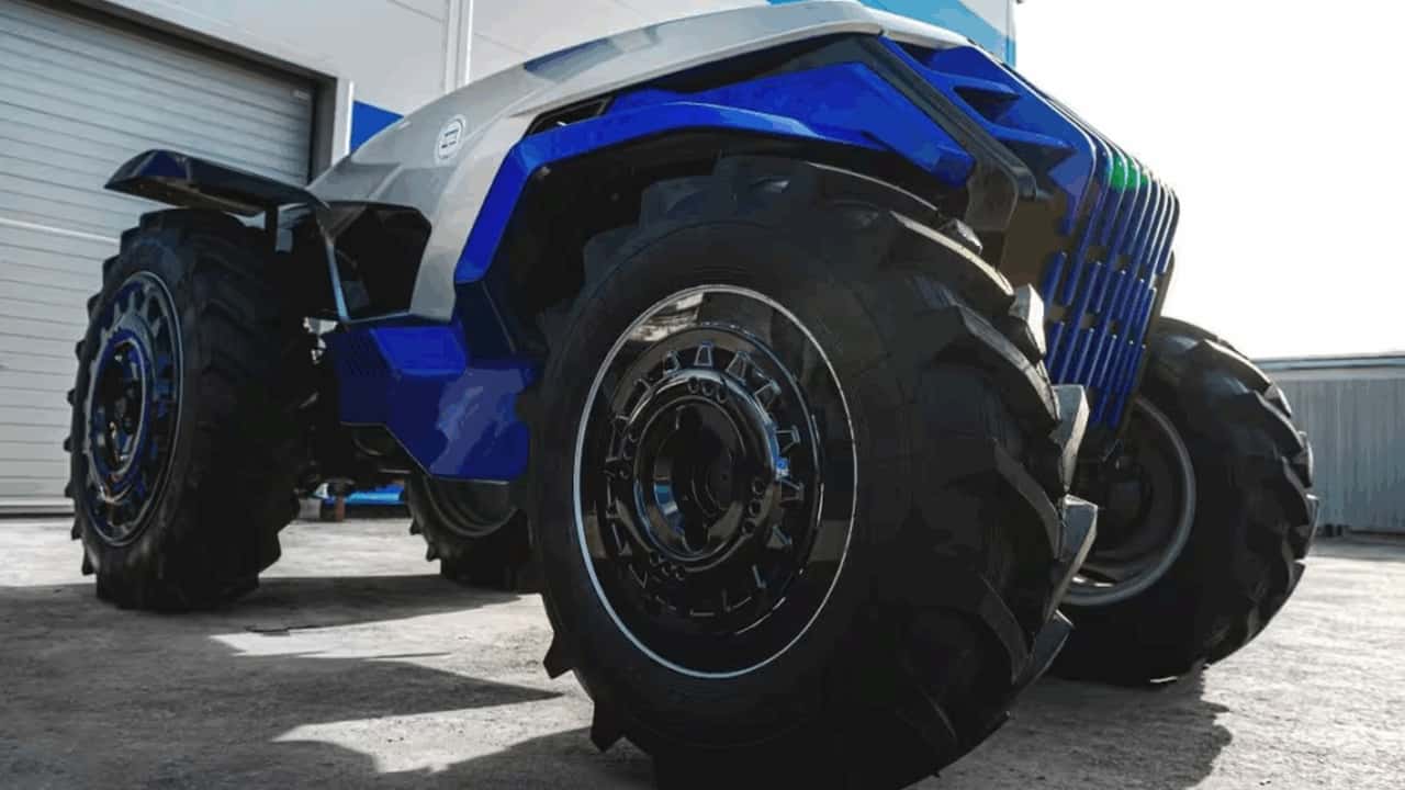 DonTech: trattore ibrido autonomo russo, produzione dal 2027