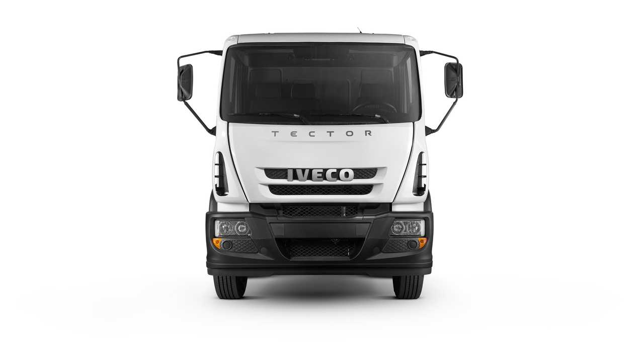 Iveco exporta a Brasil (1)
