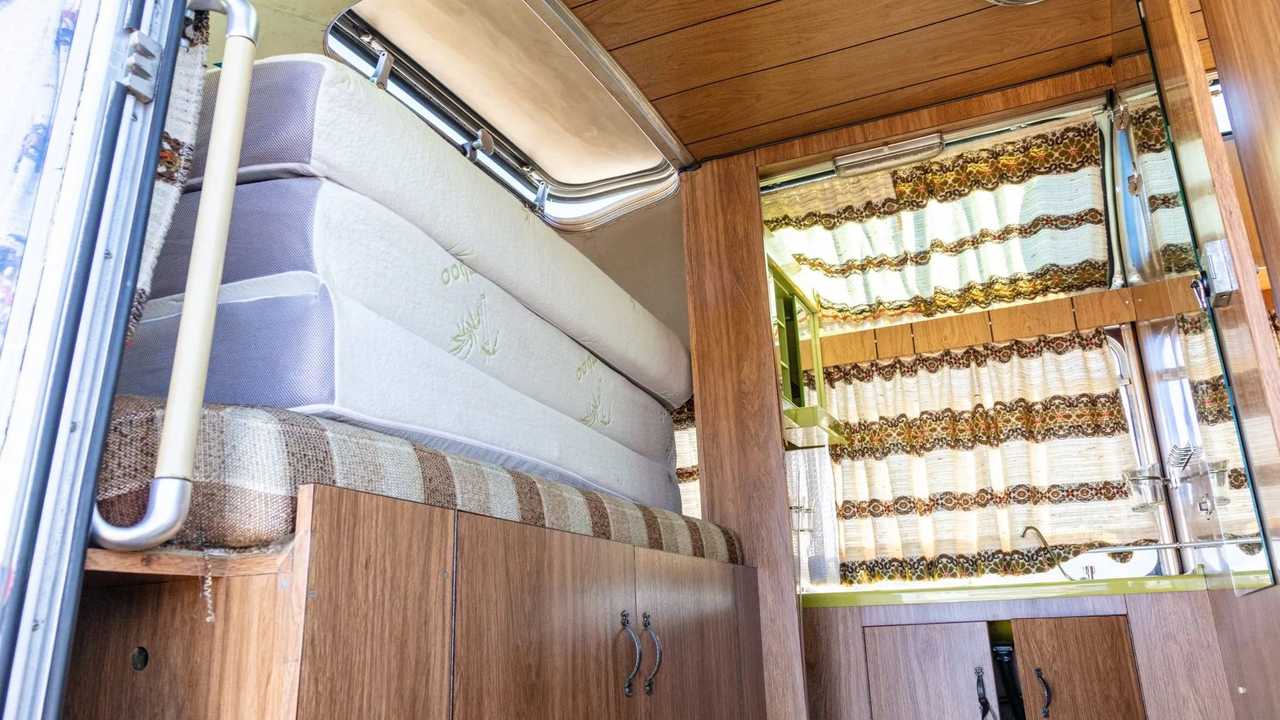 Il Mercedes-Benz O321H 1961 trasformato in Motorhome