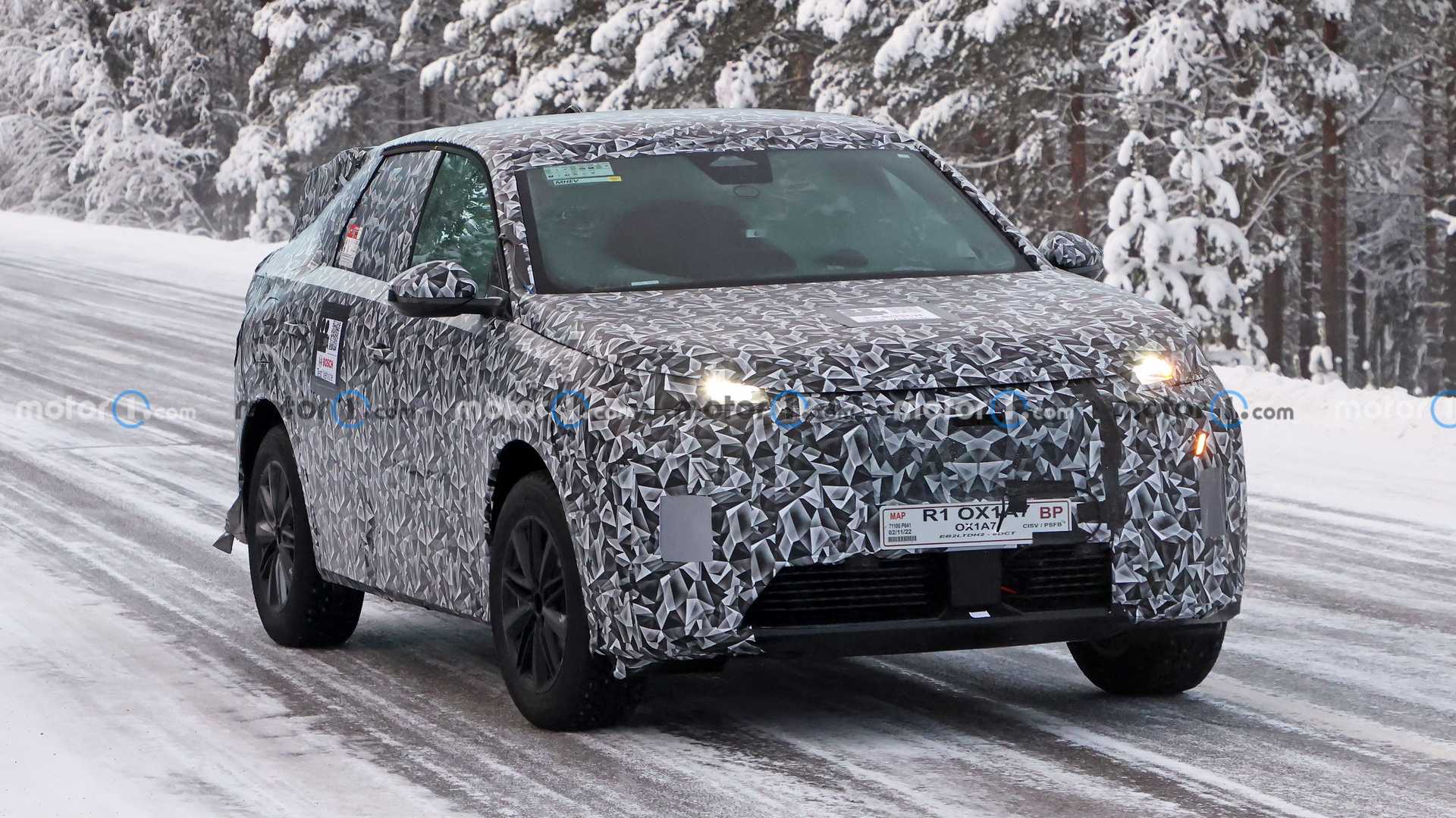 peugeot-3008-new-spy-photo.jpg