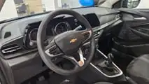 M1 nas lojas: Chevrolet Onix 1.0 MT 2026 