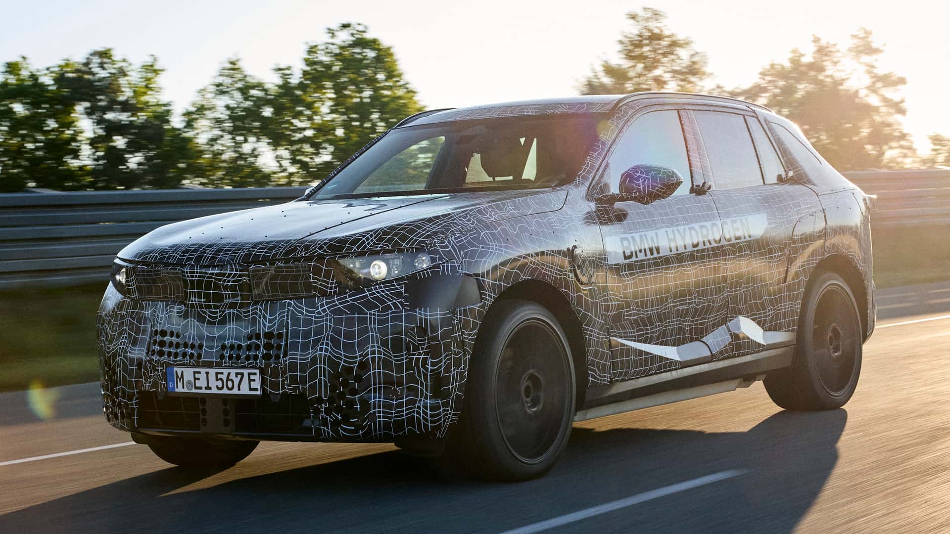 BMW iX5 Hydrogen 2028: Más Autonomía y Diseño Innovador para el SUV de Pila de Combustible