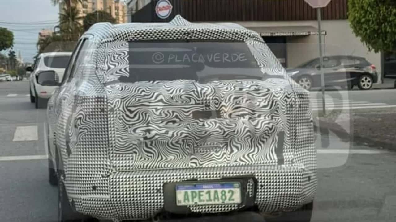 Flagra: inédito Nissan Kait terá mais elementos do Kicks Play