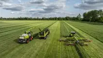 CLAAS JAGUAR 1000: trincia semovente fino a 500 t/h e 1.110 CV