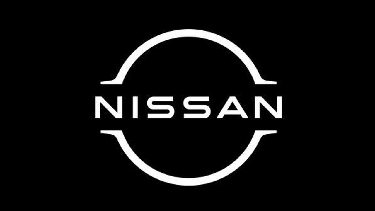Nissan Siyah Beyaz