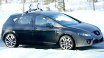 Seat Leon Cupra spy photos