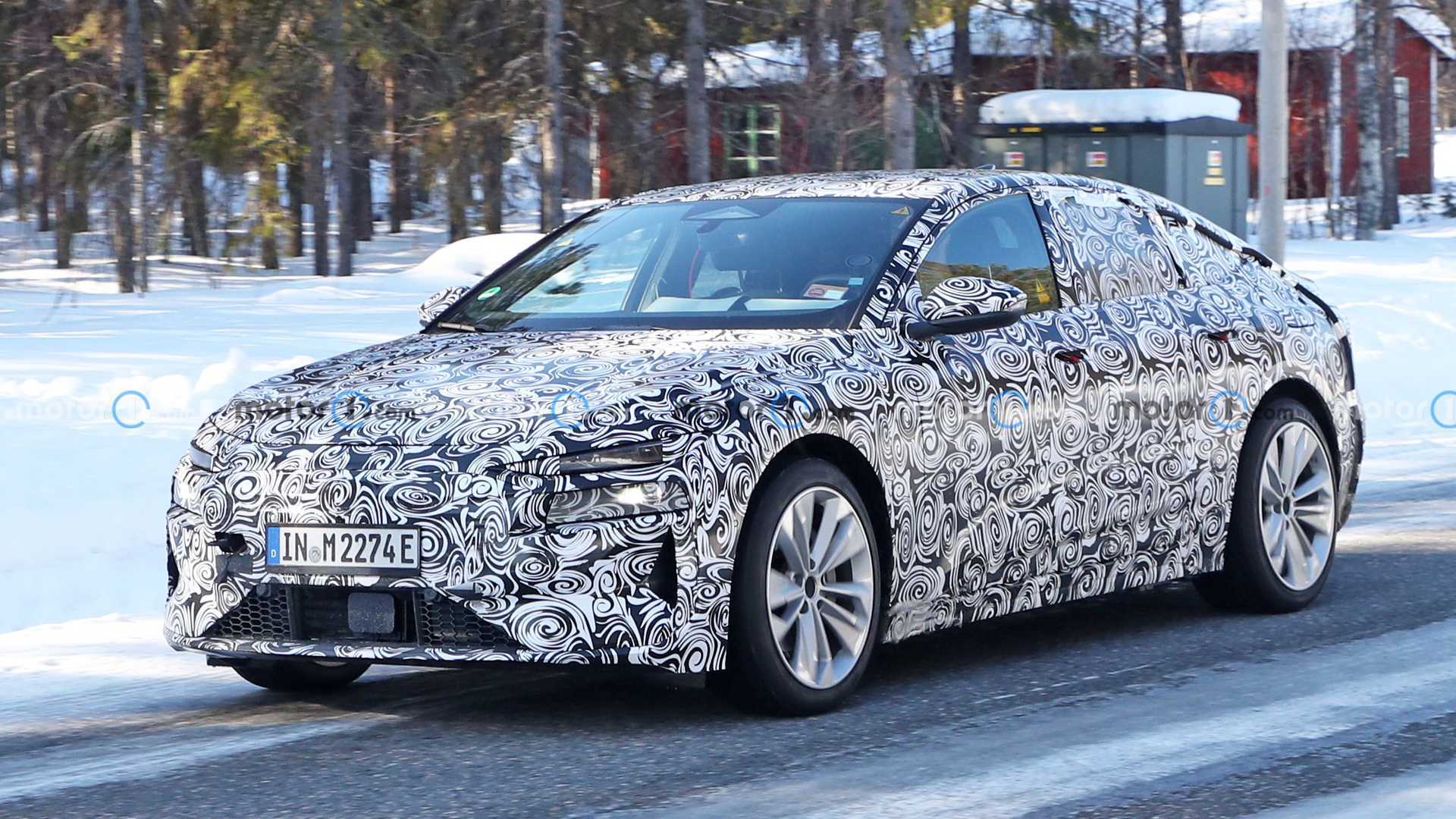 audi-a6-e-tron-front-view-spy-photo.jpg