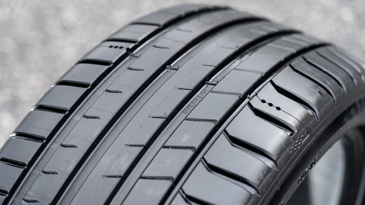 Michelin Pilot Sport 5