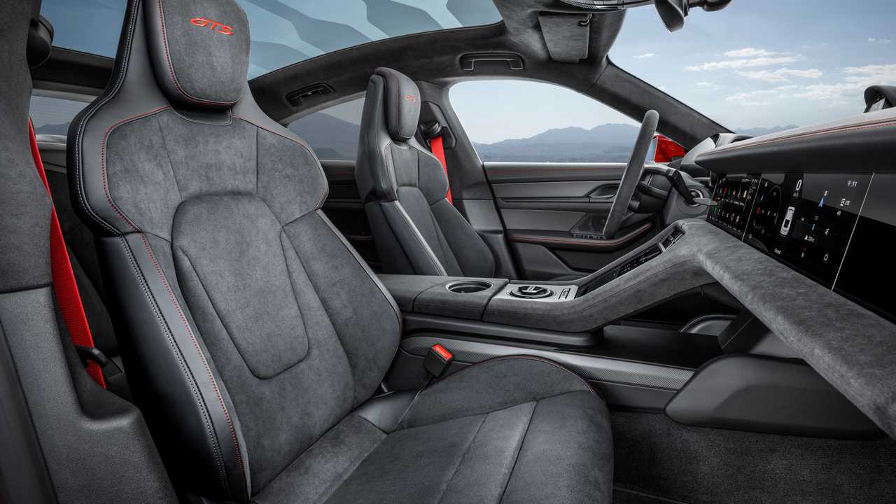 Porsche Taycan GTS 2022