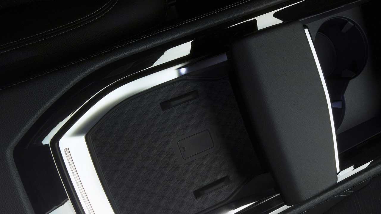 Renault Austral teaser image
