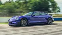 Il record a Road Atlanta della Porsche Taycan Turbo GT 2025