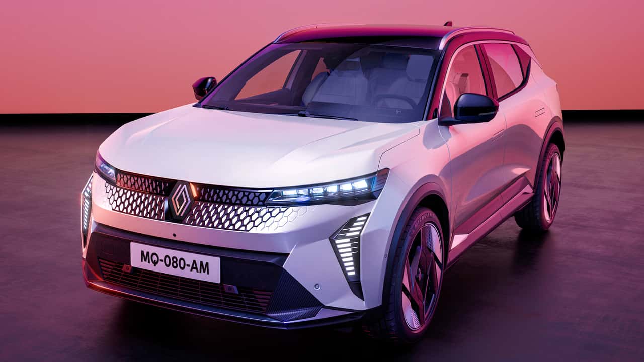 Renault Scenic E-Tech Electric (2025)