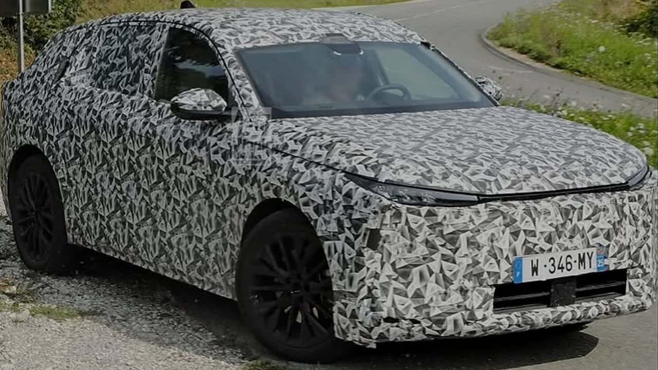 DS N°7, le foto spia