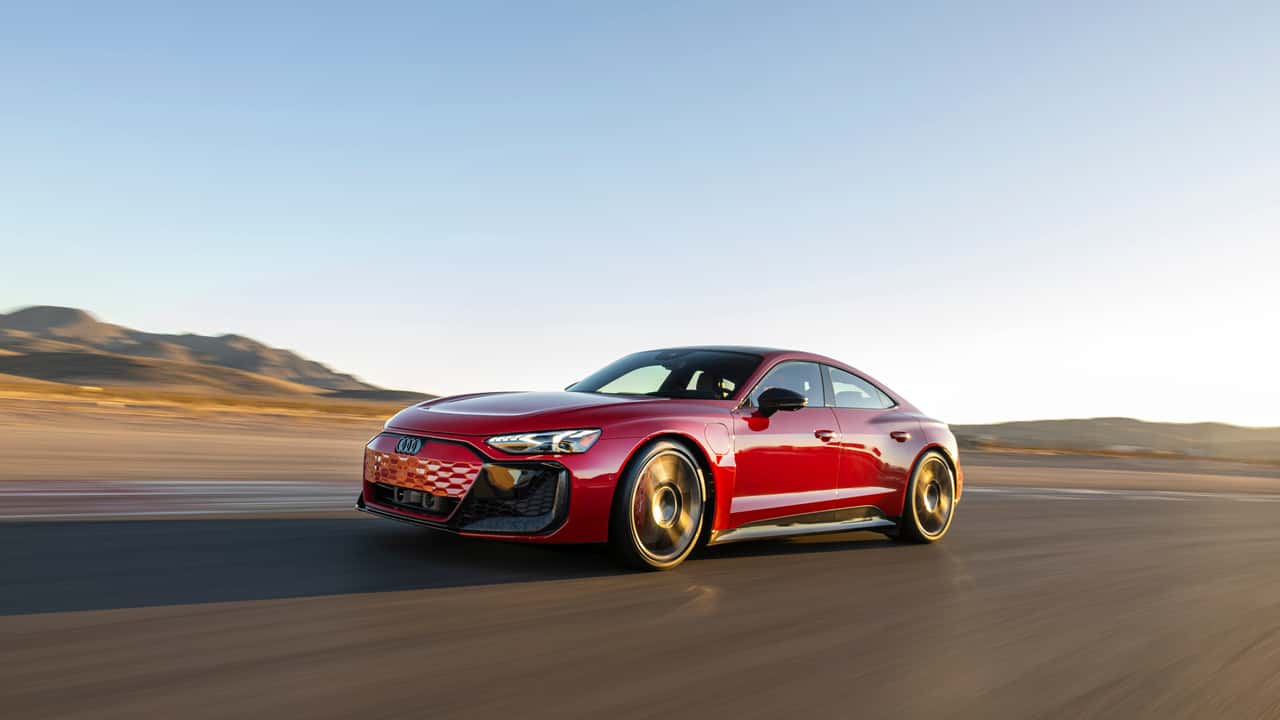 2025 Audi RS e-tron GT Performance