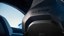 Alpine A390, interior y maletero