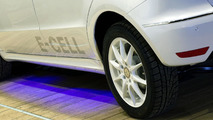 Mercedes A-Class E-Cell w/ inductive charging system - 07.12.2011