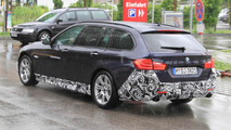2011 BMW 5-Series Touring with M-Sport package