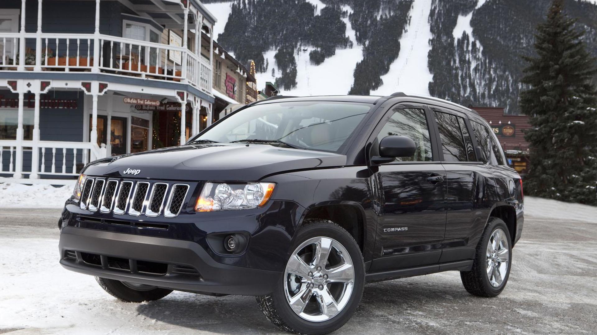 should i buy a jeep patriot or compass