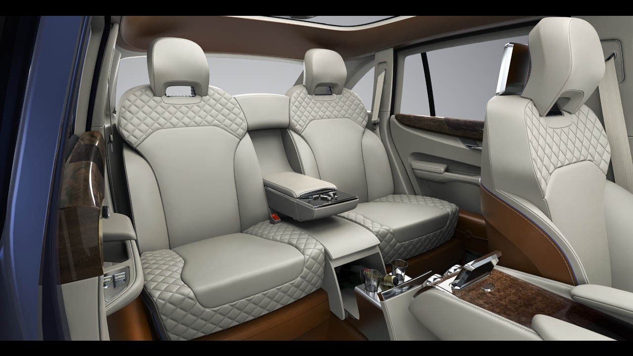 Salão de Genebra: Bentley adianta primeiros detalhes do EXP 9 F, seu super-SUV