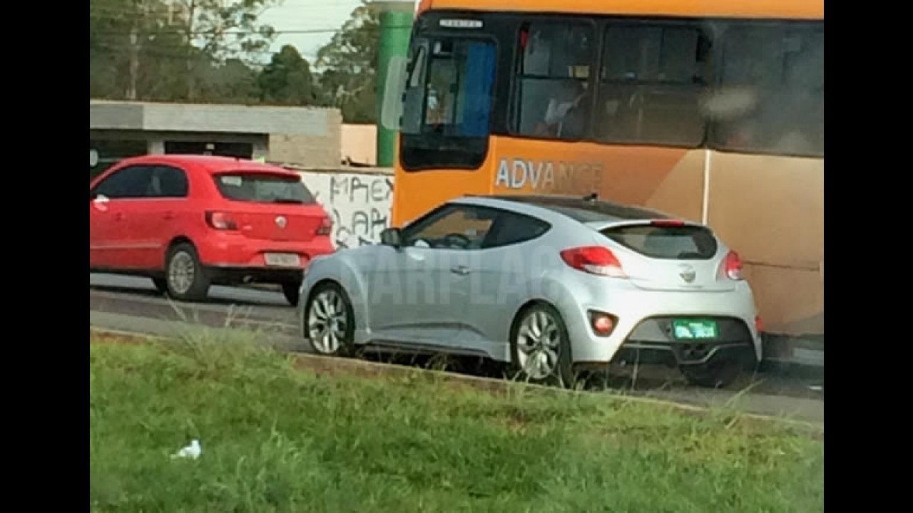 Flagra: Hyundai Veloster Turbo de 204 cv já roda em testes no Brasil
