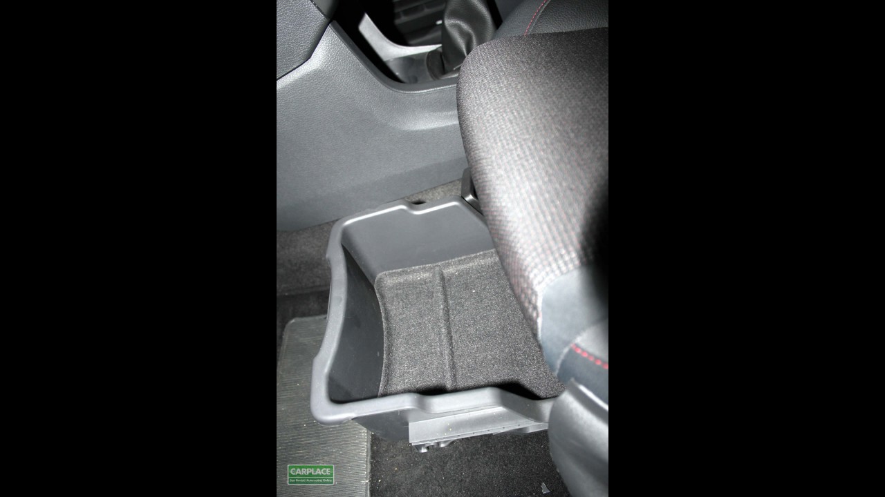 Garagem CARPLACE: Novo Fox 2010 - Detalhamento do acabamento interno e itens de conforto