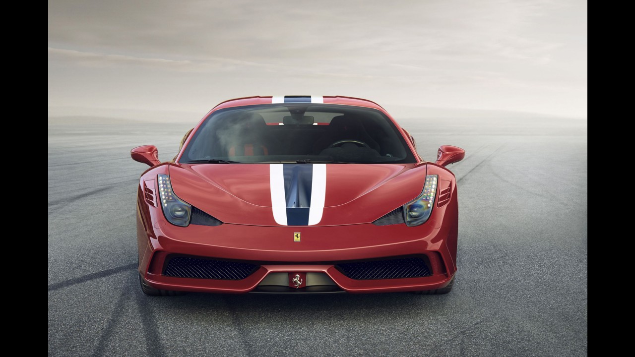 Ferrari apresenta F458 Speciale, com o motor V8 mais potente da marca