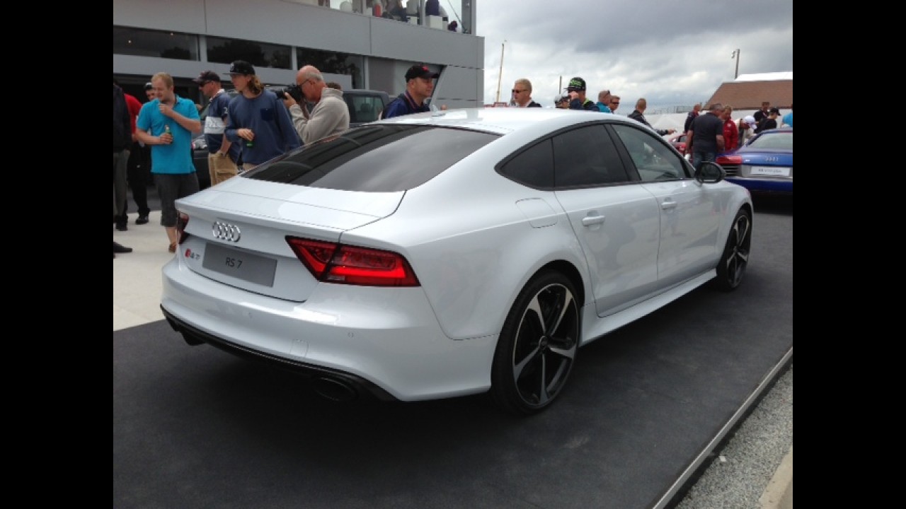 Direto da França: Audi faz pré-estreia de S3 Sedan e RS7 em Le Mans